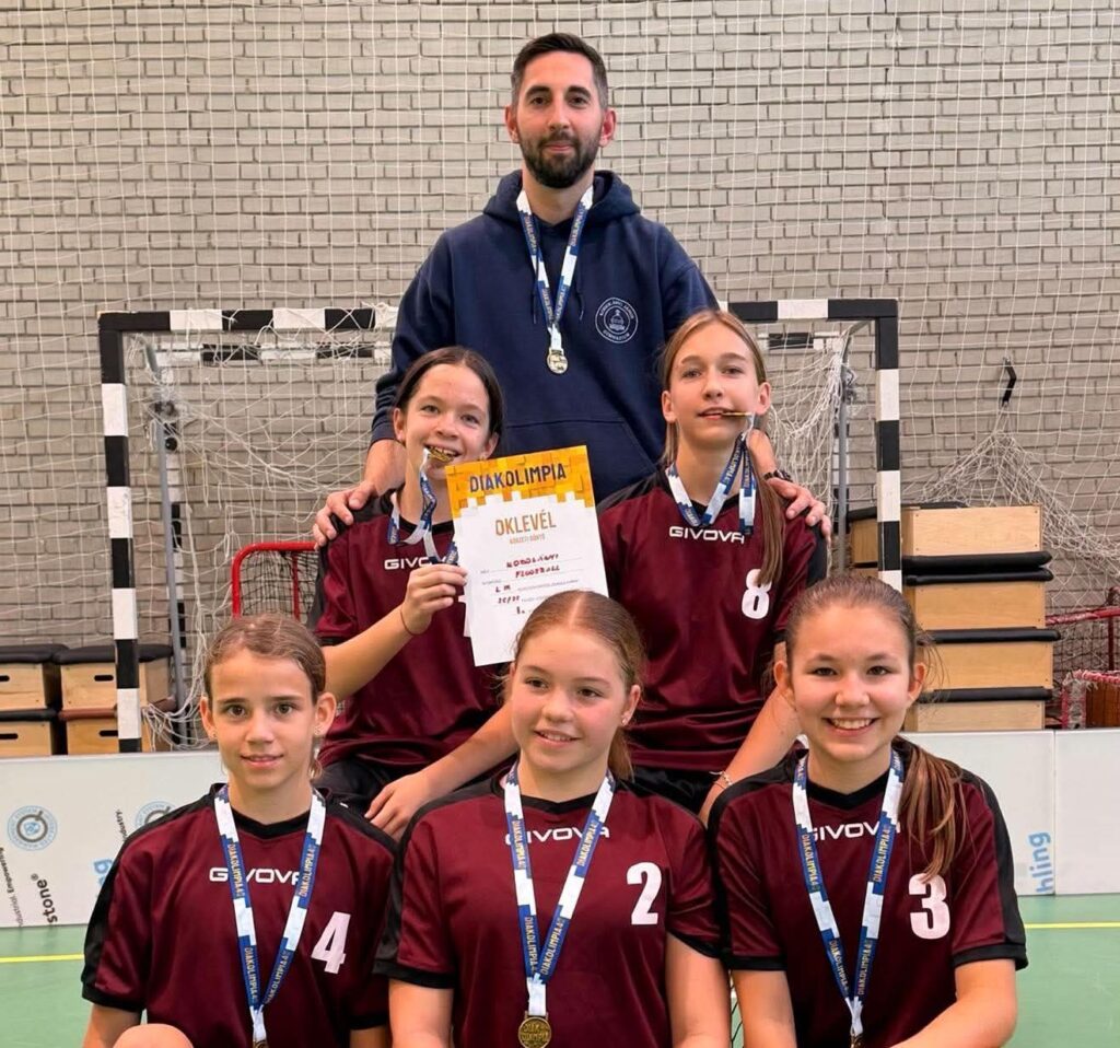 III. korcsoportos lány floorball városi diákolimpia 1. hely